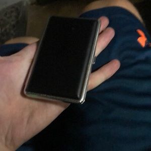 Black vinyl/stainless snap case